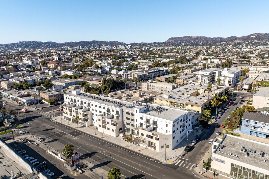 More Photos Of 3977 Beverly Blvd, Los Angeles Apartments For Lease
