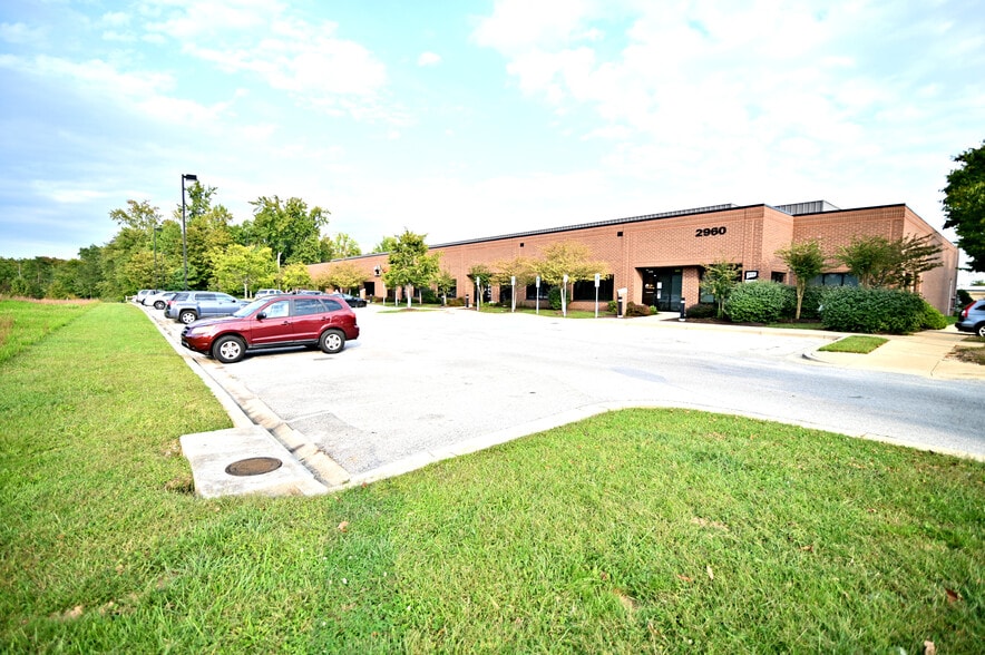 More Photos Of 2960 Technology Pl, Waldorf Research And Development For Lease