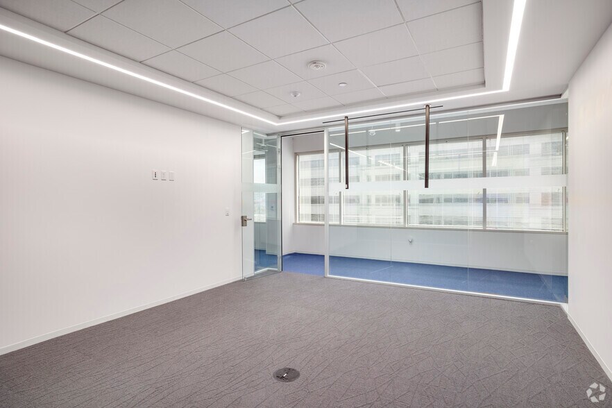 More Photos Of 11700 Plaza America Dr, Reston Unknown For Lease