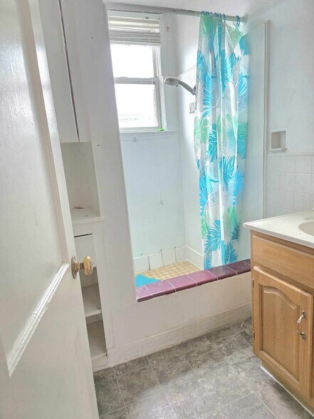 More Photos Of 1404 & 1420 Rodeo Rd, North Platte Apartments For Sale