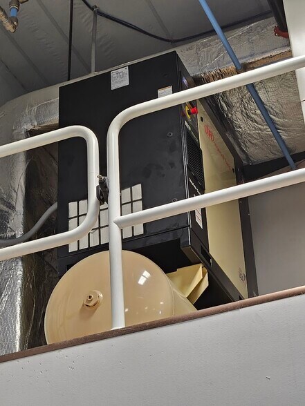 More Photos Of 1115 S Bell Ave, Ames Warehouse For Lease