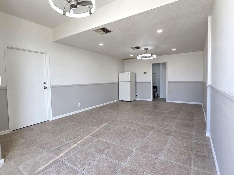 More Photos Of 4010-4018 W Commonwealth Ave, Fullerton Storefront Retail Residential For Lease