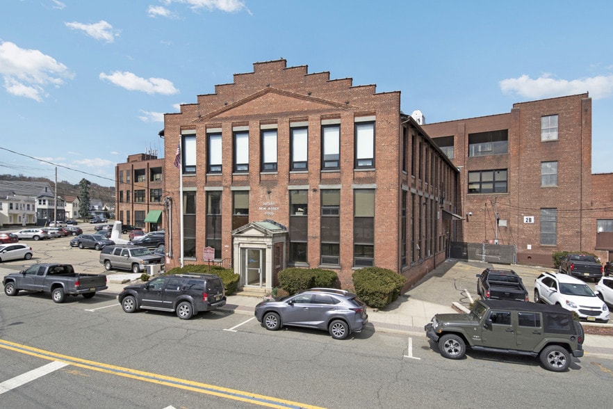 Primary Photo Of 10 Park Pl, Butler Light Distribution For Lease