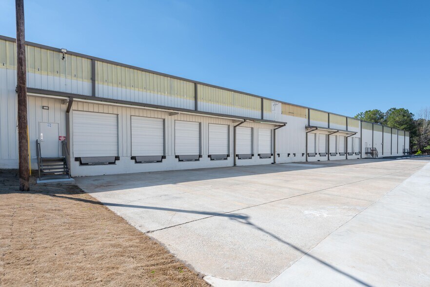 More Photos Of 4601 Welcome All Rd SW, Atlanta Distribution For Lease