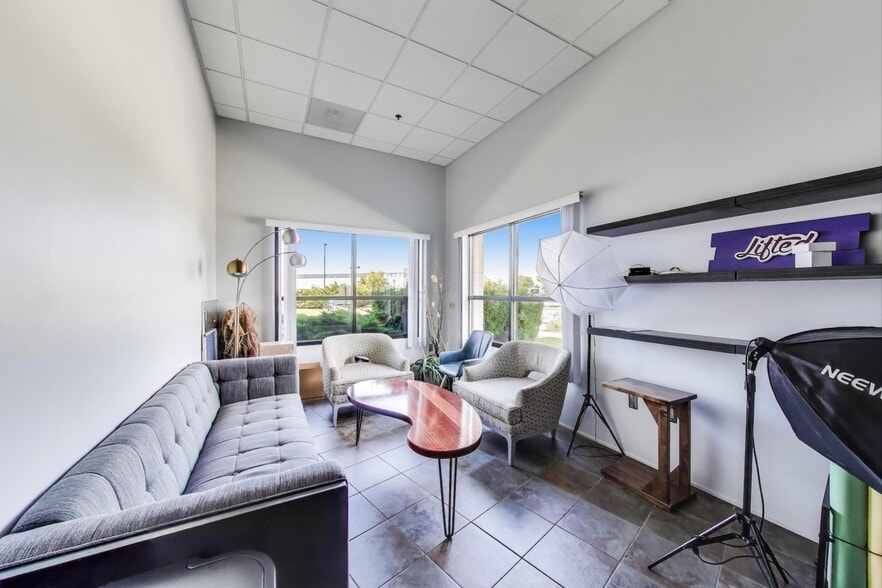 More Photos Of 5511 95th Ave, Kenosha Warehouse For Sale