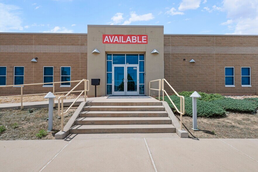 More Photos Of 801 N 2nd St, Berthoud Distribution For Lease