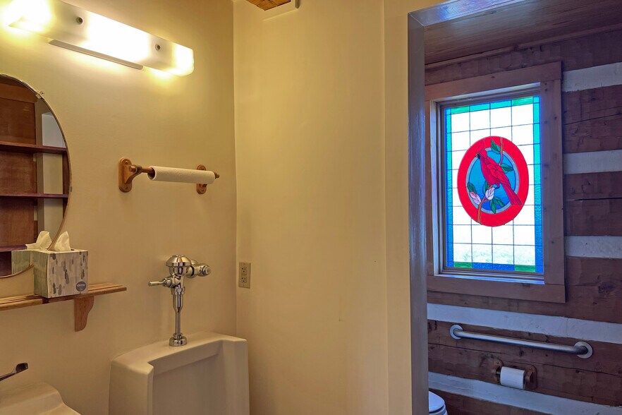 More Photos Of 81 Steele Rd, Franklin Office For Lease