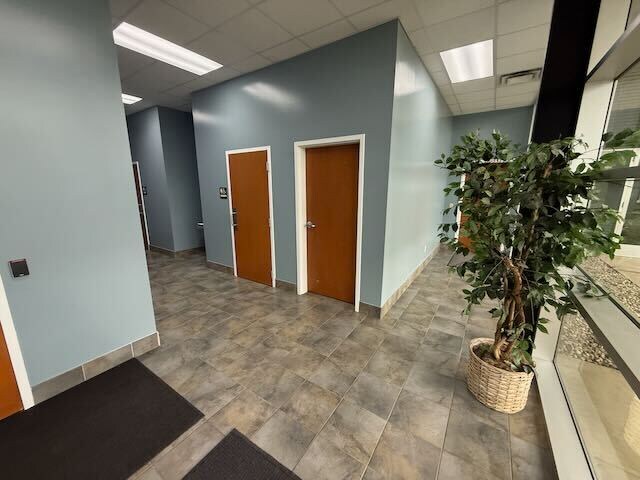 More Photos Of 4775 Campus Dr, Kalamazoo Office For Sale