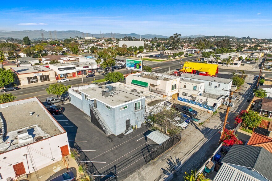 More Photos Of 2517 W Beverly Blvd, Montebello Storefront Retail Residential For Sale