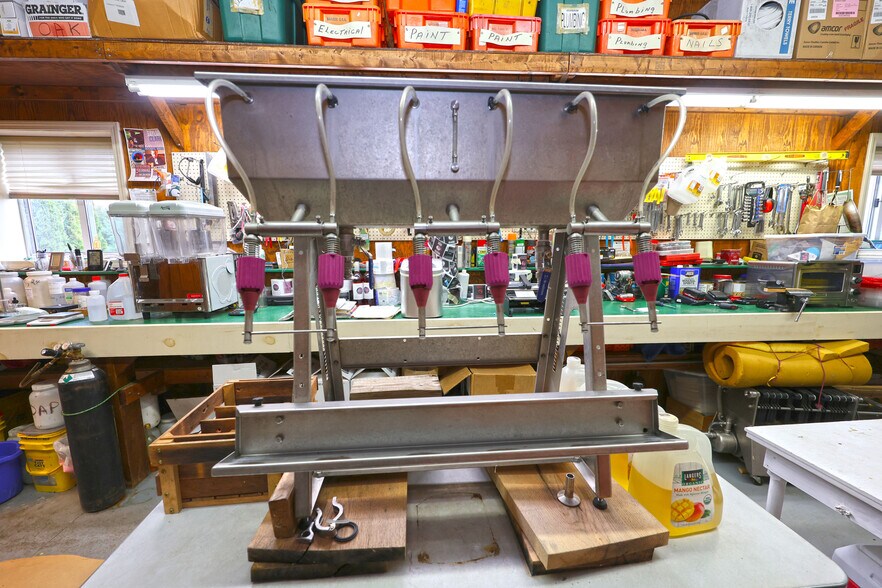 More Photos Of 7785 Hill Rd, Watervliet Specialty For Sale