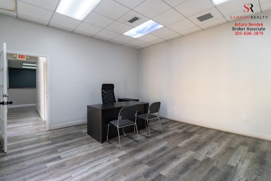 More Photos Of 3337 NW 74th Ave, Miami Warehouse For Sale