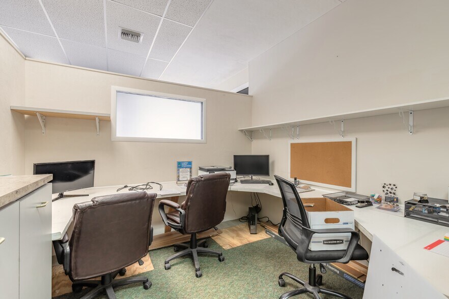 More Photos Of 418 Canal St, New Smyrna Beach Loft Creative Space For Lease