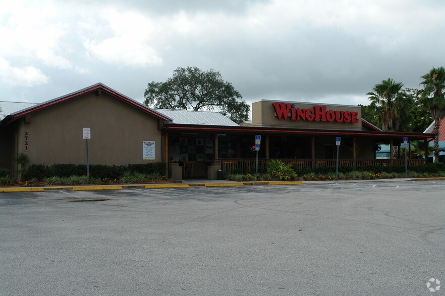 Primary Photo Of 2721 W International Speedway Blvd, Daytona Beach Restaurant For Lease
