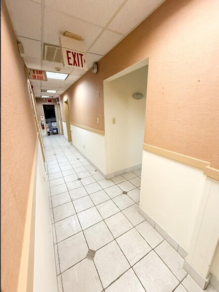 More Photos Of 13 Mechanic St, Cape May Court House Medical For Lease