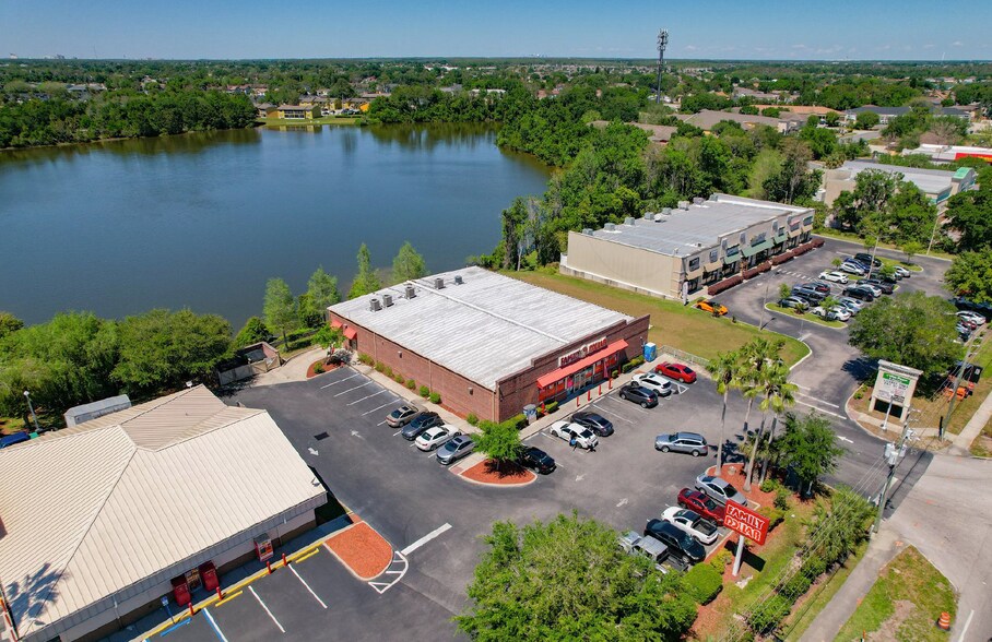 More Photos Of 2600 Simpson Rd, Kissimmee Freestanding For Lease