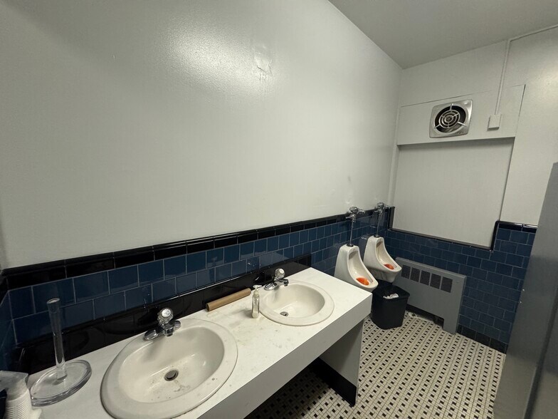 More Photos Of 54 Wall St, New Haven Office For Sale