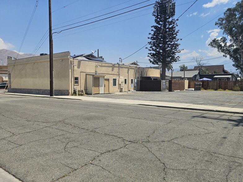 More Photos Of 300 E Main St, San Jacinto Lodge Meeting Hall For Sale