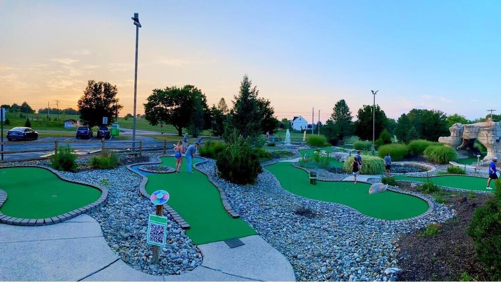 More Photos Of 4565 Spring Hill Dr, Schnecksville Amusement Park For Sale