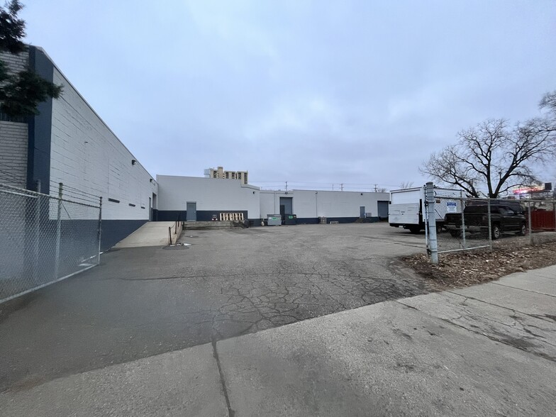 Primary Photo Of 3101 N 2nd St, Minneapolis Manufacturing For Lease