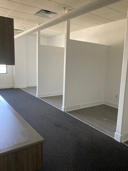 More Photos Of 16853 E Palisades Blvd, Fountain Hills Office For Lease