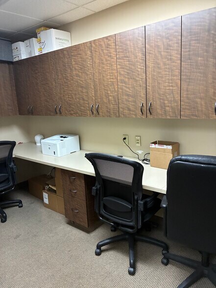 More Photos Of 222 Minnetonka Ave S, Wayzata Storefront Retail Office For Sale