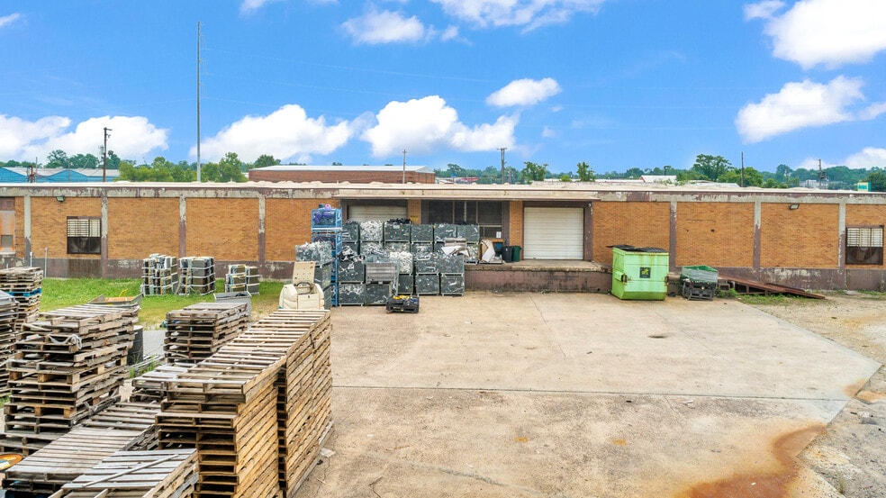 More Photos Of 1219 New Savannah Rd, Augusta Distribution For Lease