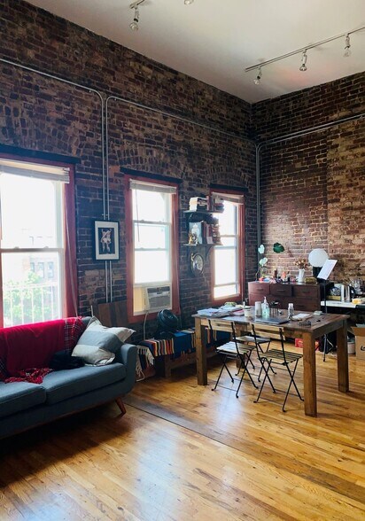 More Photos Of 98 Moore St, Brooklyn Storefront Retail Residential For Sale