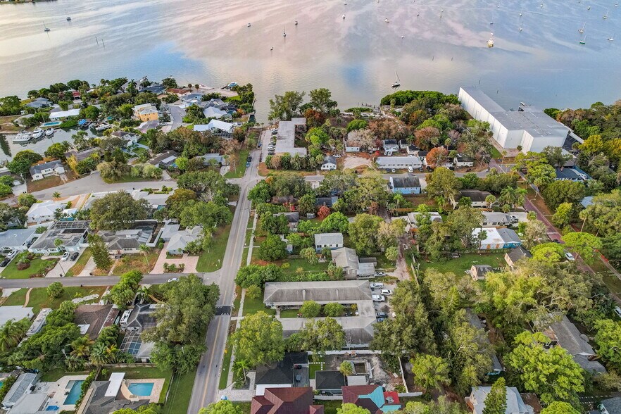 More Photos Of 3017 49th St S, Gulfport Apartments For Sale