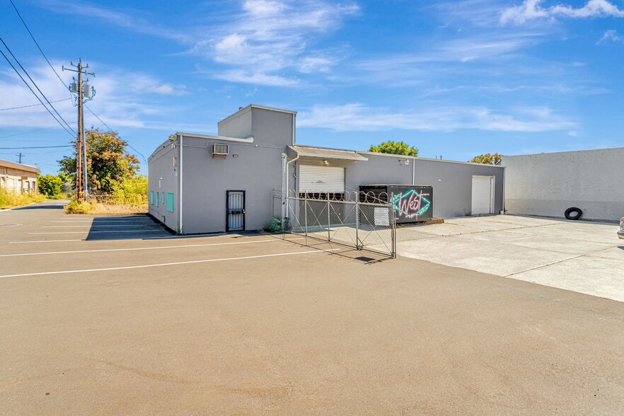 Primary Photo Of 3065 Carriker Ln, Soquel Warehouse For Sale