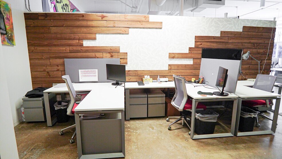 More Photos Of 1510 Ellsworth Industrial Blvd NW, Atlanta Loft Creative Space For Lease