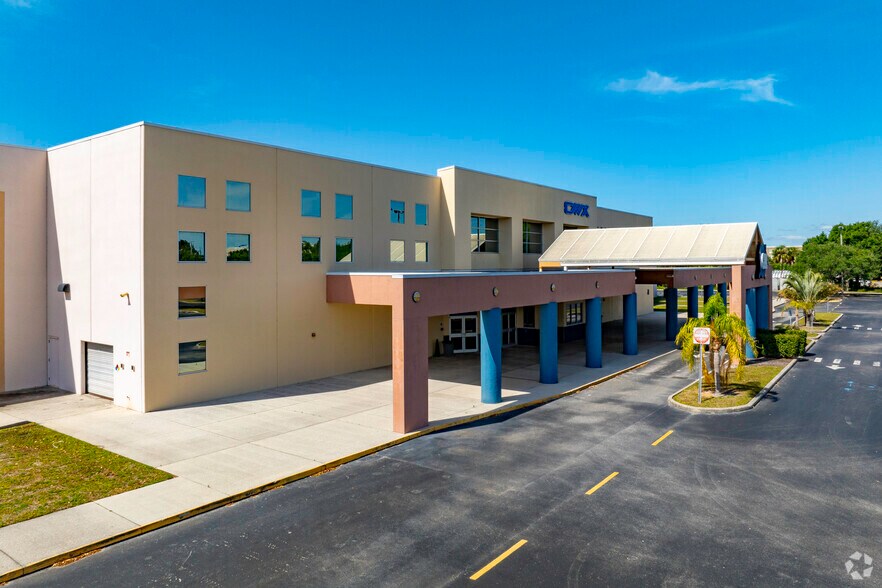 More Photos Of 4345 W New Haven Ave, Melbourne Movie Theatre For Sale