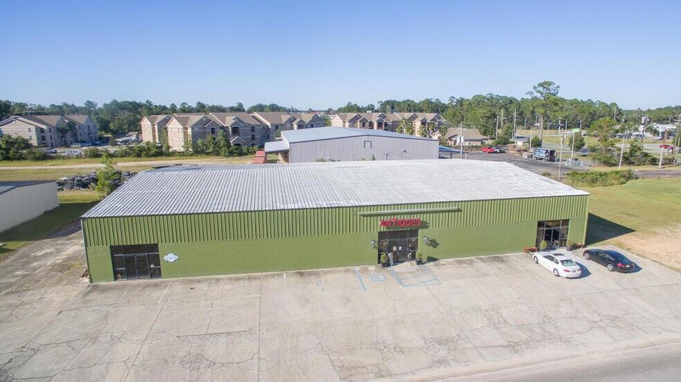 More Photos Of 4030 Suzanne Dr, Diberville Showroom For Sale