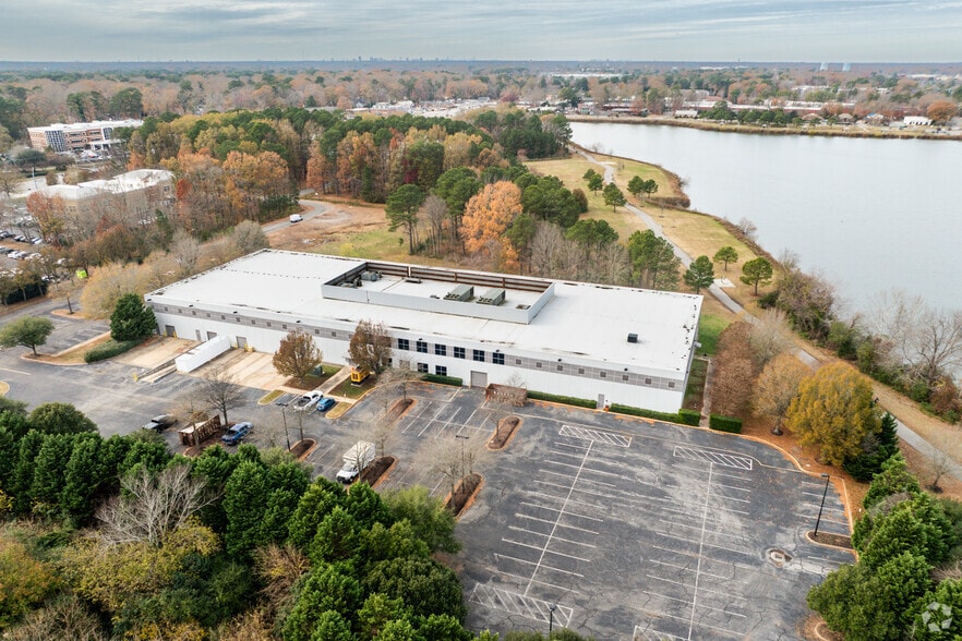 More Photos Of 500 Studio Dr, Virginia Beach Office For Lease