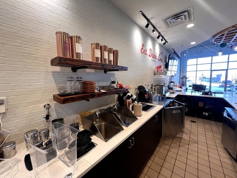 More Photos Of 11565 Theatre Dr, Champlin Unknown For Lease