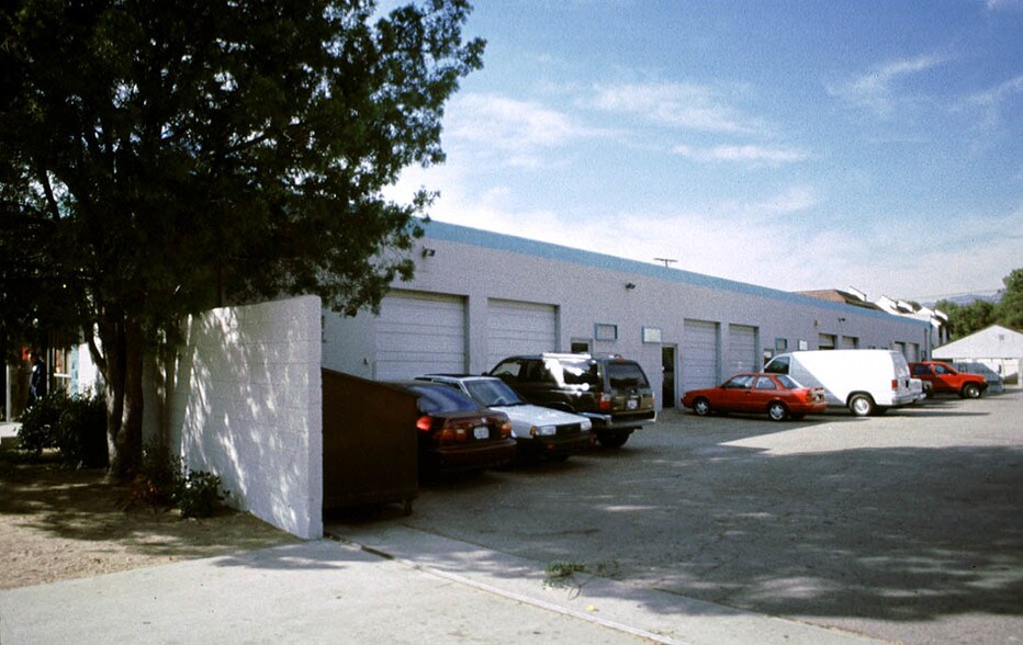 More Photos Of 445 W Garfield Ave, Glendale Warehouse For Lease