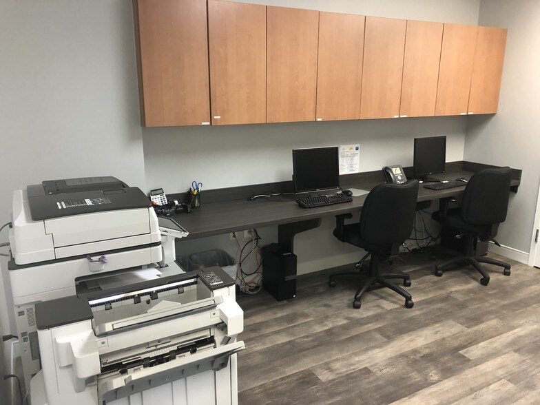 More Photos Of 25 Hooks Ln, Pikesville Office For Sale