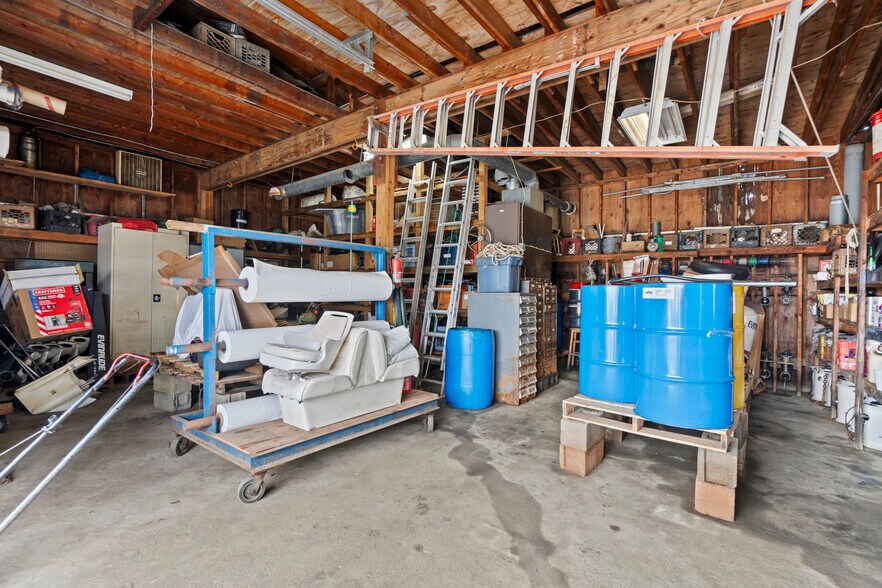 More Photos Of 300 Pine Neck Ave, East Patchogue Marina For Sale