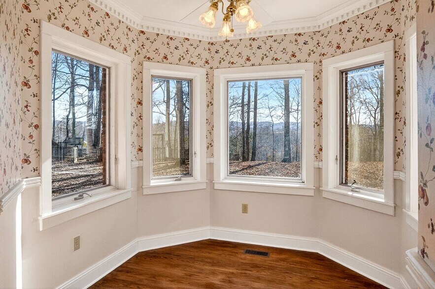 More Photos Of 6211 Rocky Point Rd, Cookeville Specialty For Sale