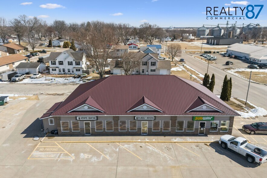 More Photos Of 4659 Highway 13, Central City Restaurant For Sale