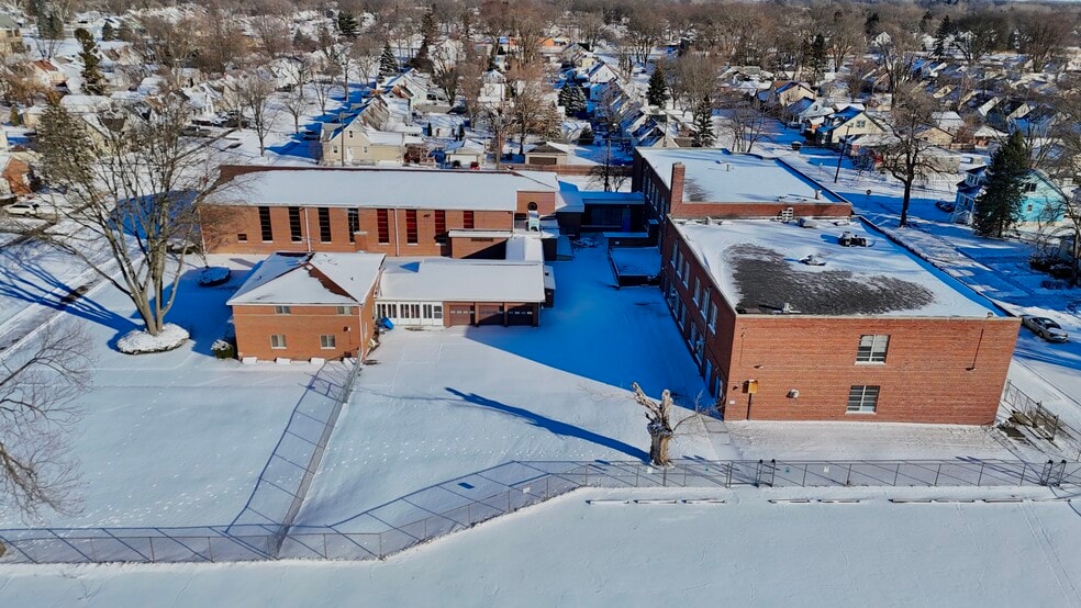 More Photos Of 26123 McDonald St, Dearborn Heights Religious Facility For Sale