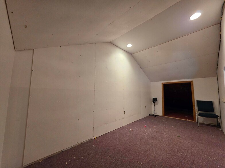 More Photos Of 94 Race Course Rd, Bucksport Religious Facility For Sale