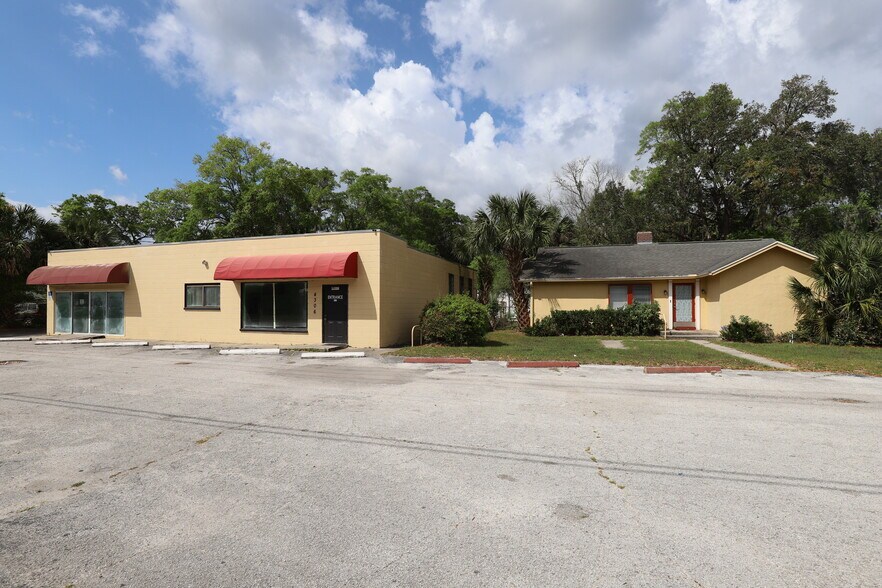 More Photos Of 4306 NW 13th St, Gainesville Unknown For Lease