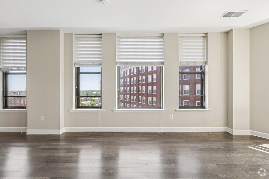More Photos Of 272 E Main St, Rochester Apartments For Sale