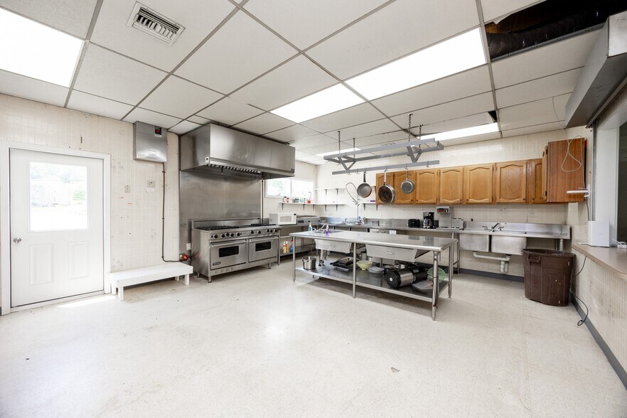 More Photos Of 2488 Sanatoga Rd, Pottstown Lodge Meeting Hall For Sale