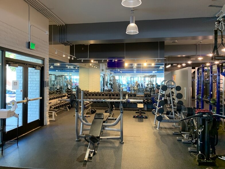 More Photos Of 1526 Webster St, Alameda Health Club For Sale