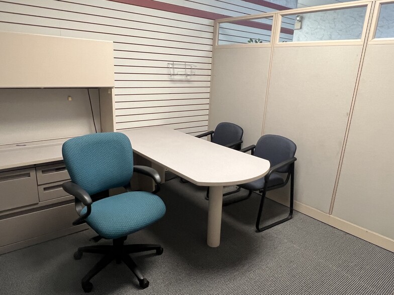 More Photos Of 1205 Boston Rd, Springfield Office For Sale