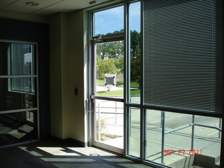 More Photos Of 660 Oak Harbor Blvd, Slidell Medical For Lease