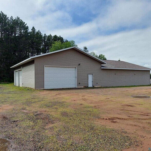More Photos Of 8525 Us Highway 2, Iron River General Retail For Sale
