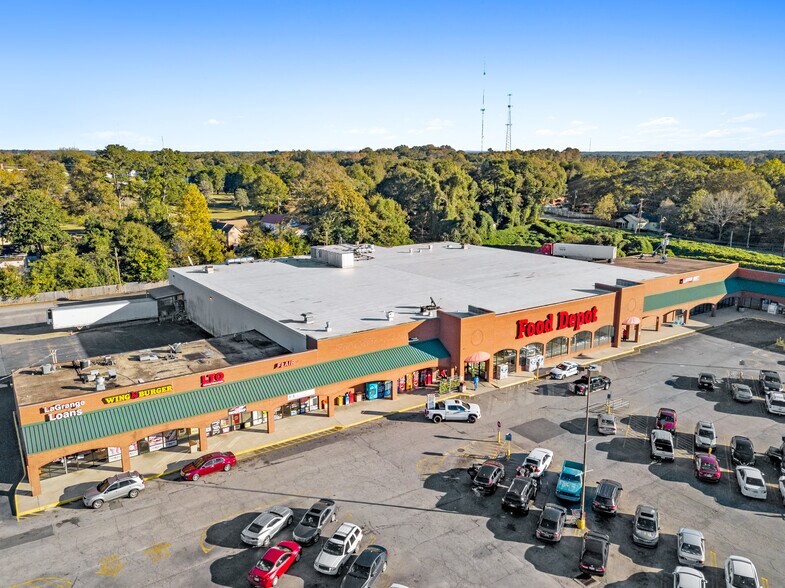 More Photos Of 900 Hogansville Rd, Lagrange Unknown For Lease