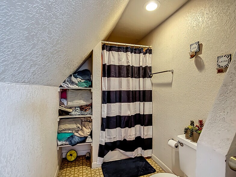 More Photos Of , Frostproof Multifamily For Sale